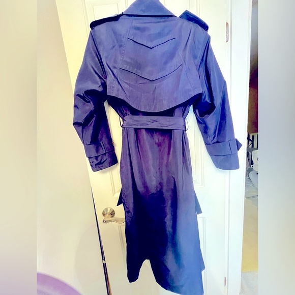 Fennelli Coat Size 7/8 Navy with warm liner removable for all seasons wear - Picture 3 of 7